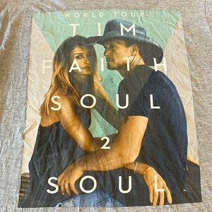 2017 Tim MvGraw and Faith Hill Soul to Soul Large Tour Shirt